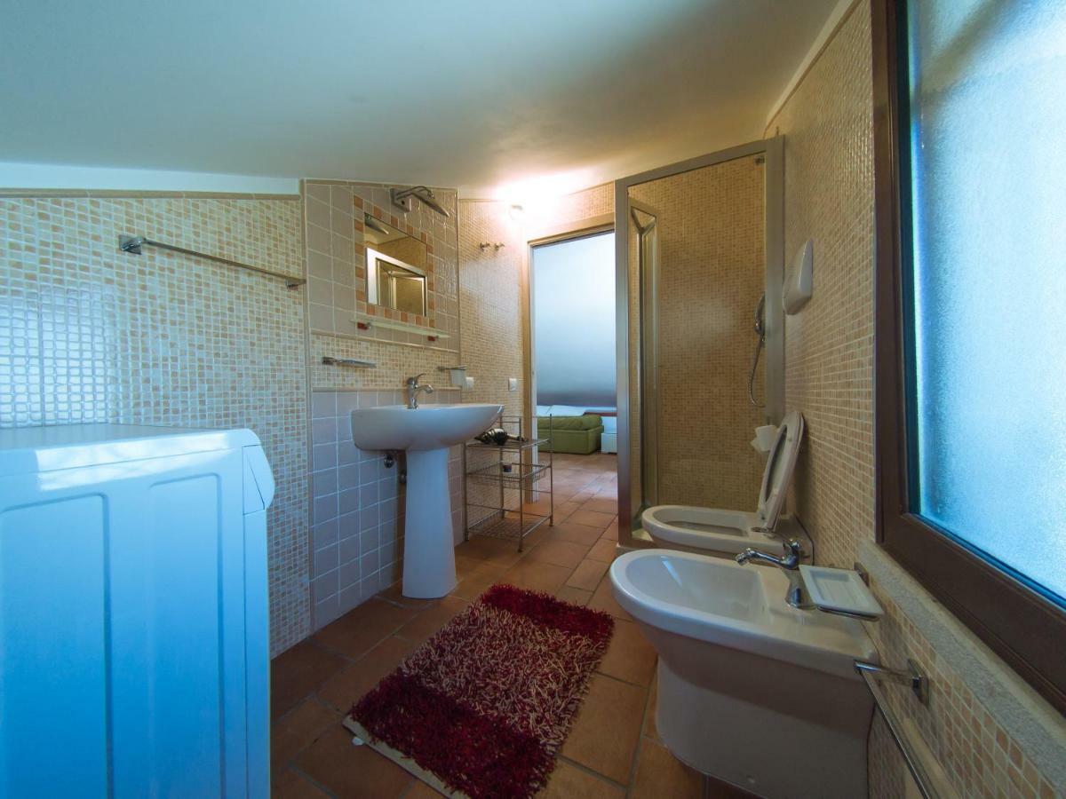 Villa Mansarda Con Vista Piscina à Campofelice Di Roccella Extérieur photo